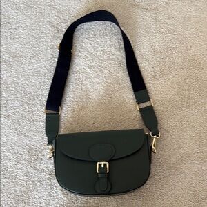 Elegant Green Leather Shoulder Bag